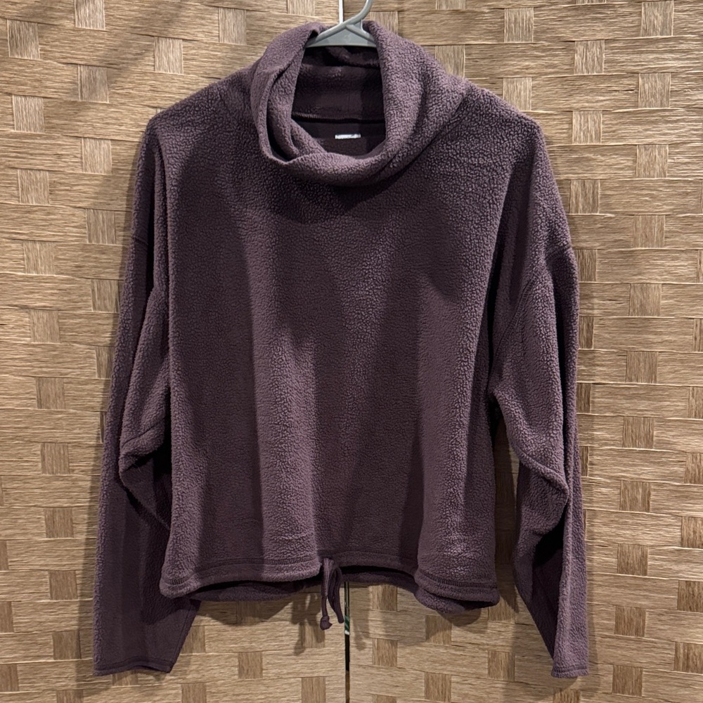 Aerie Sherpa